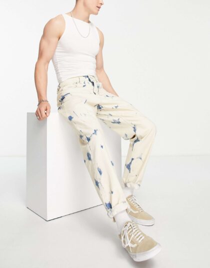 TOPMAN BLUE WASH TAPERED JEAN