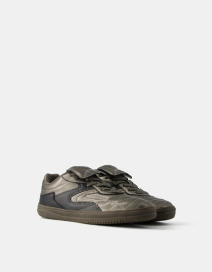 BERSHKA FOOTBALL BOOT