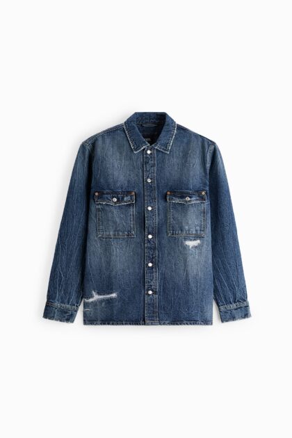 DISTRESS DENIM JACKET