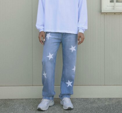 LIGHT BLUE PRINTED STRAIGHT LEG JEANS