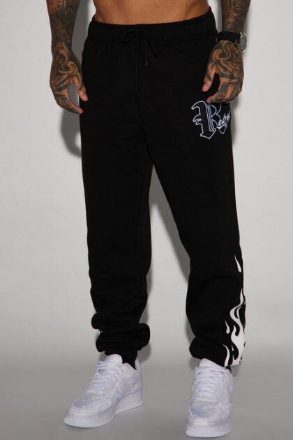 RELAXED FIT GRAPHIC PRINT JOGGERS